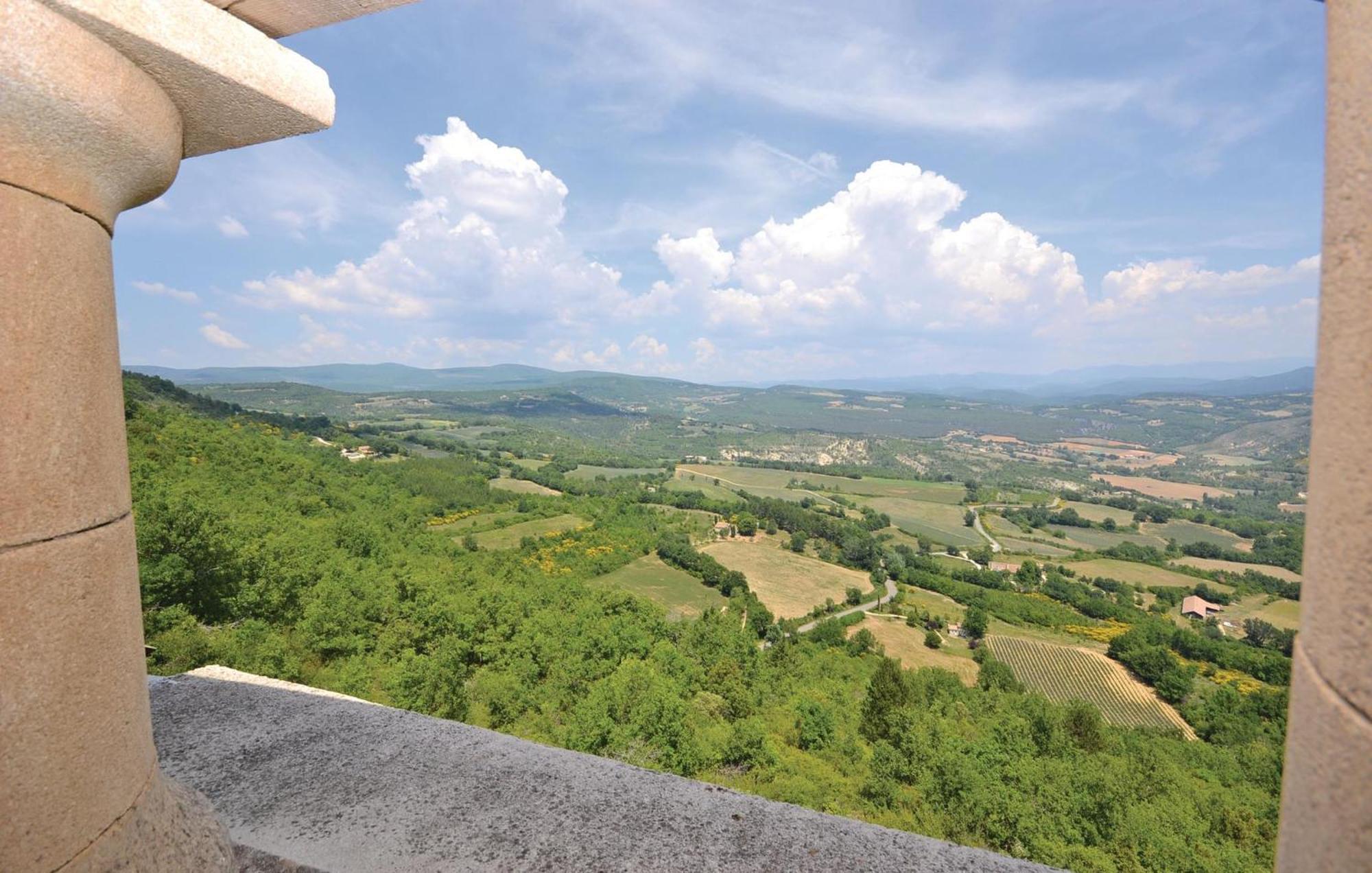Stunning Home In Viens With House A Mountain View Exterior photo